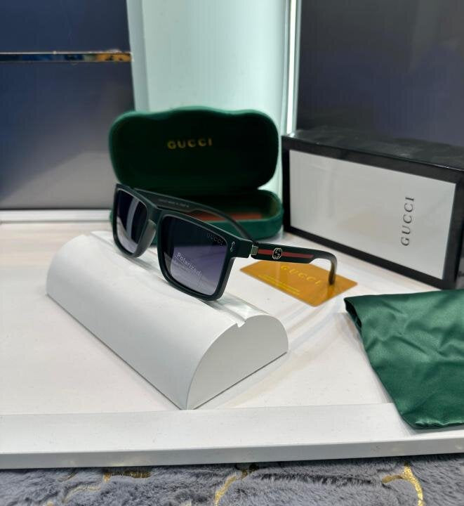 Gucci Green-Black Shaded Lens