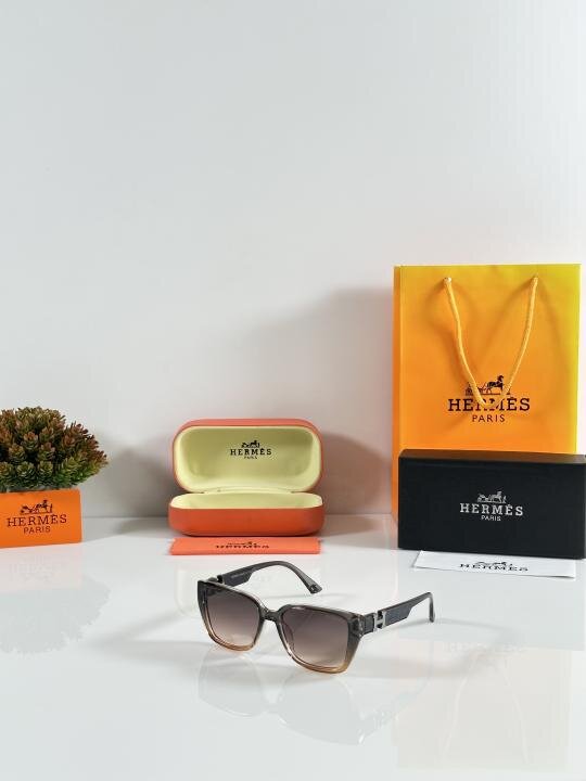 Hermes Wmns 0535 Grey Orange Dc