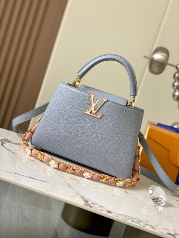 Louis Vuitton Lv Capucines M23199 Premium Quality Leather Bag With Og Box & Dust Bag & Extra Shoulder Strap (Grey - 998)