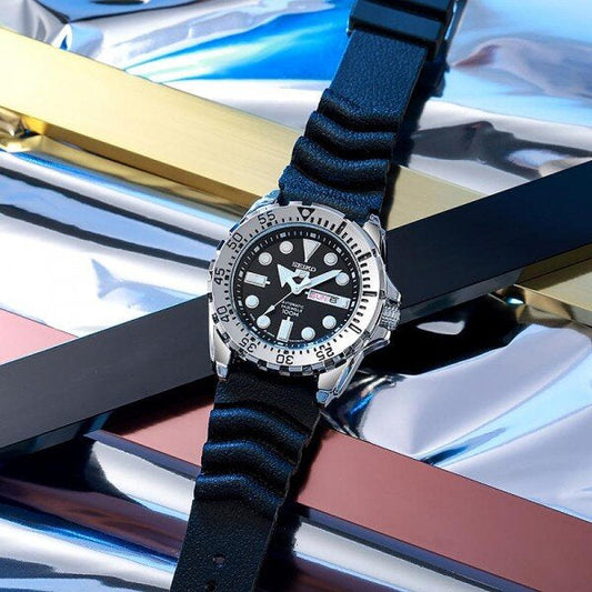 Seiko Diver Sports 5 Quartz Black Silver